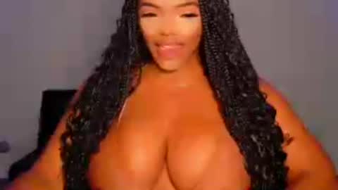 MayBabi online show from July 22, 10:38 am