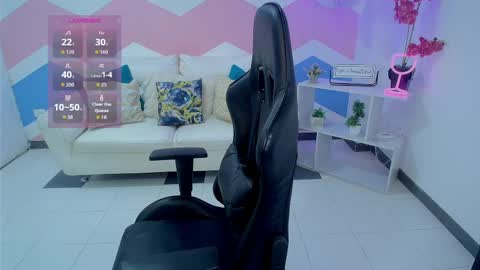 mayli_marie online show from April 7, 11:40 pm