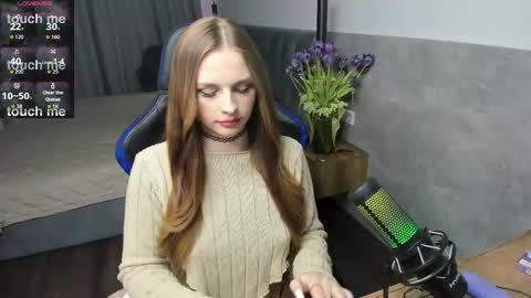 mcfly_11 online show from April 13, 9:04 pm