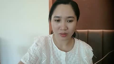 meena_11 online show from May 15, 4:16 am