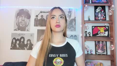 Emily online show from November 20, 11:17 pm