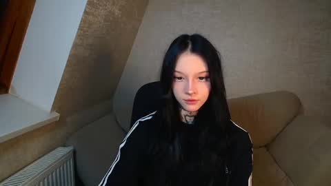 Snapshot of mefwhore chatting on March 6, 7:21 pm mefwhOre online show from March 6, 7:21 pm