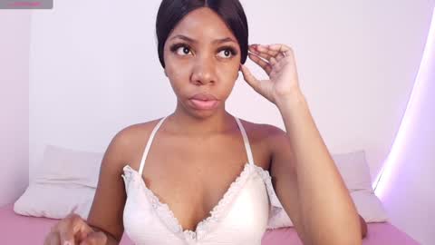 Snapshot of meganbarko chatting on January 17, 12:52 pm megan online show from January 17, 12:52 pm