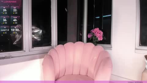 Mara online show from December 7, 10:23 am