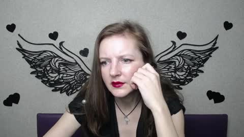 MeganPirs online show from April 9, 9:42 pm