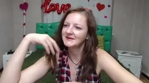 MeganPirs online show from July 10, 5:24 pm