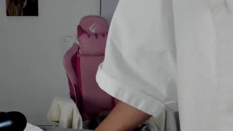 lilith  online show from February 14, 12:12 am