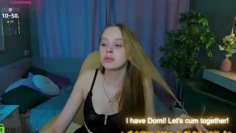megg_ryan online show from June 27, 5:19 pm