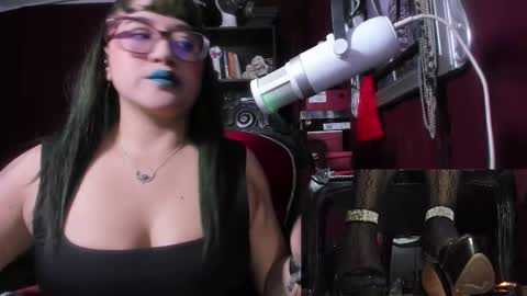 Goddess Sara online show from March 18, 12:59 am