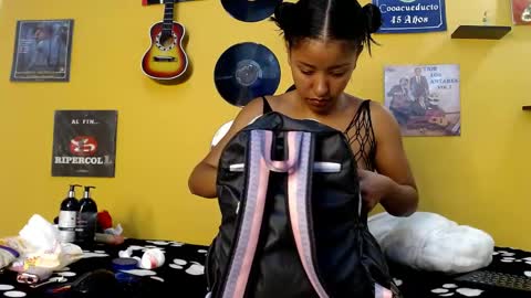 MEIS online show from April 19, 2:44 am