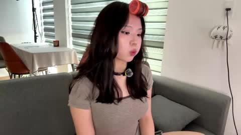 Melana online show from April 18, 9:12 am