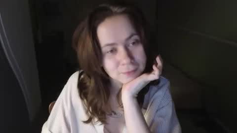 Mila online show from November 21, 5:59 pm