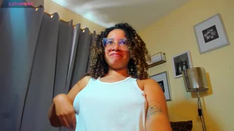 melani online show from April 25, 9:12 pm