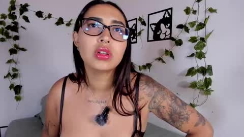 Snapshot of melanieecox chatting on October 14, 8:22 pm Melanie online show from October 14, 8:22 pm