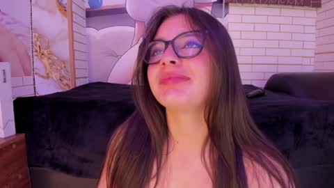 melany303av online show from April 2, 9:07 am