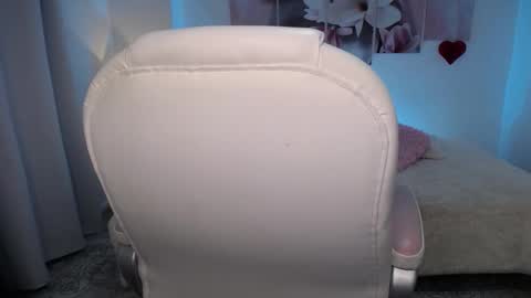 melany online show from March 5, 11:11 pm