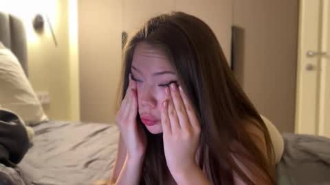 Adel online show from October 6, 7:18 pm