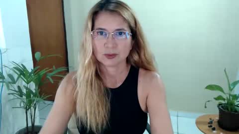 Melinda online show from April 3, 12:08 am