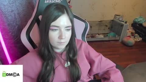 melisanilson online show from February 6, 3:32 am