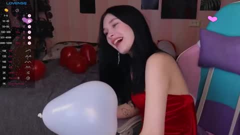 Snapshot of mella_freya chatting on January 20, 10:15 pm Freya IM NONUDE online show from January 20, 10:15 pm