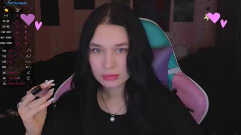 Snapshot of mella_freya chatting on March 6, 10:04 pm Freya IM NONUDE online show from March 6, 10:04 pm