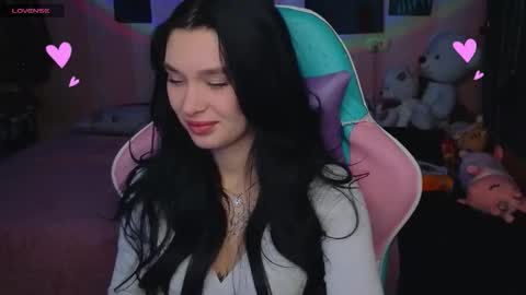 Snapshot of mella_freya chatting on September 17, 11:47 pm Freya IM NONUDE online show from September 17, 11:47 pm