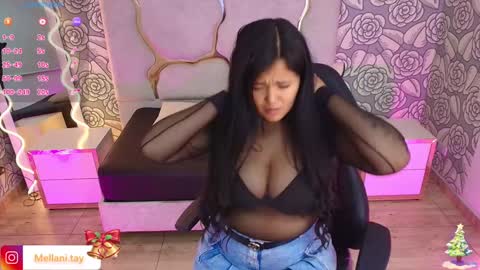Snapshot of mellani_tay chatting on December 16, 3:19 am Mellani  online show from December 16, 3:19 am