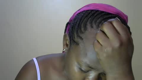 mell online show from January 30, 10:08 am