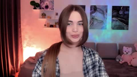 Tessa online show from April 8, 10:12 pm