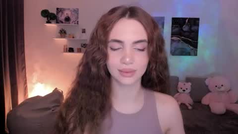 Tessa online show from July 26, 5:37 am