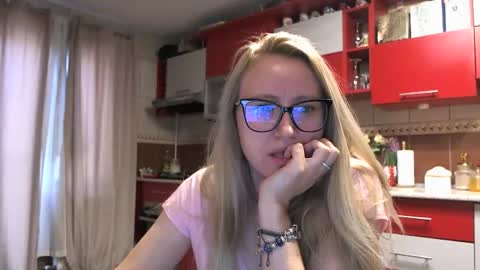 Melly online show from March 4, 7:59 am