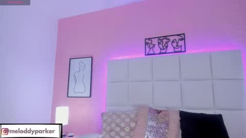 MELODDY PARKERR online show from March 18, 3:55 am