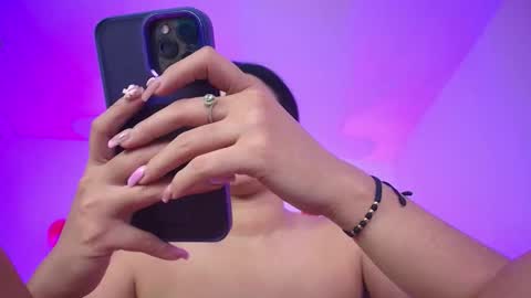    online show from February 14, 8:22 pm