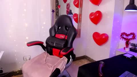 melody online show from March 14, 6:31 pm