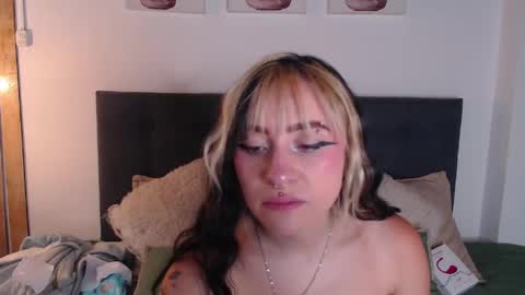 MELODY  online show from April 24, 8:11 pm