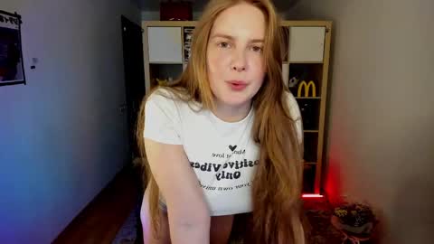 Flora  Next stream November 17th at 6  GMT online show from April 7, 5:09 am