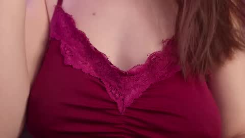 Mia online show from February 2, 5:06 am