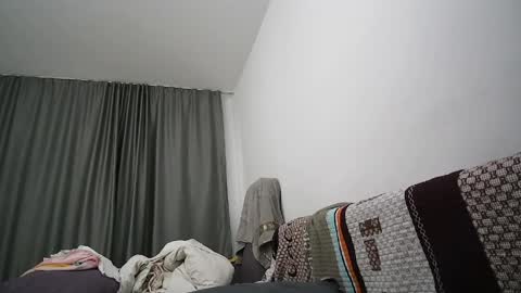 meriannabell online show from April 9, 12:10 pm