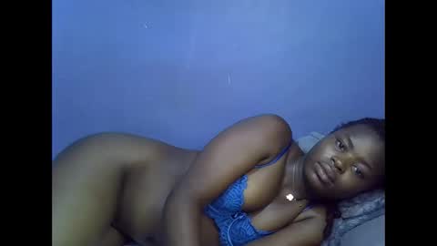 merlin_queen online show from November 15, 7:04 pm