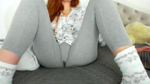 Snapshot of meryamvip1 chatting on December 17, 2:22 pm Mary online show from December 17, 2:22 pm