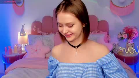 Anna online show from April 15, 6:03 am