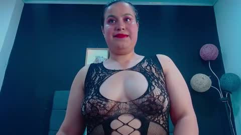 C A L L  M E  M I A  online show from October 30, 4:37 am