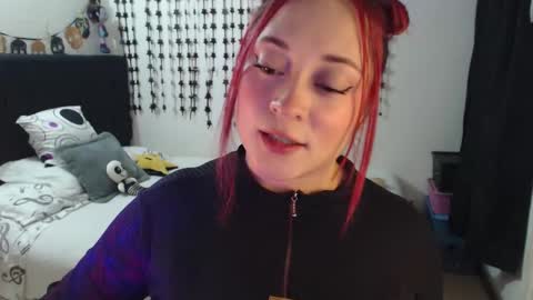 mia online show from February 28, 1:16 am