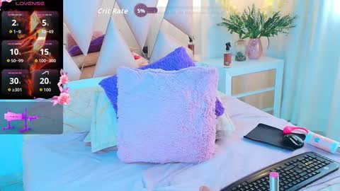 Snapshot of mia_ailyn chatting on October 4, 5:17 pm Mia online show from October 4, 5:17 pm