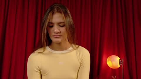 Mia Benett  online show from April 29, 3:37 pm