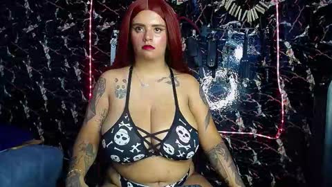 mia Independent model Thanks to everyone for your support online show from October 31, 2:02 am