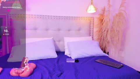 MIA help me get to 25 hands up online show from April 17, 4:03 am