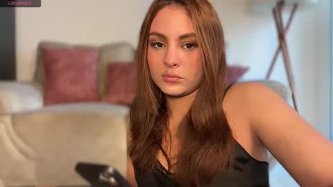 mia_ferrer777 online show from February 1, 7:23 pm