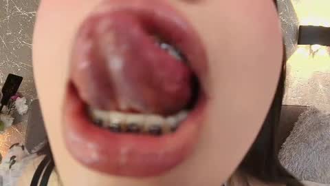 Mia Roux online show from February 26, 7:19 pm