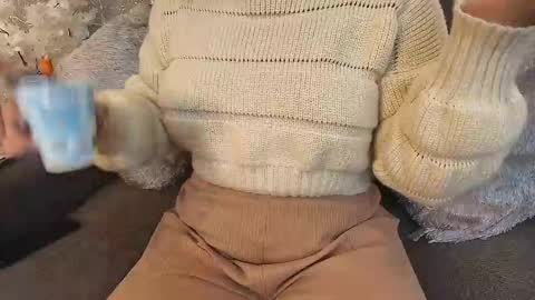 Mia Roux online show from March 12, 9:24 pm